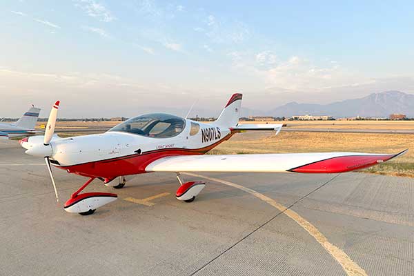 Sport Cruiser Red N907LS Front Left Side